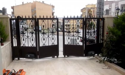 BAH&Ccedil;E KAPILARI